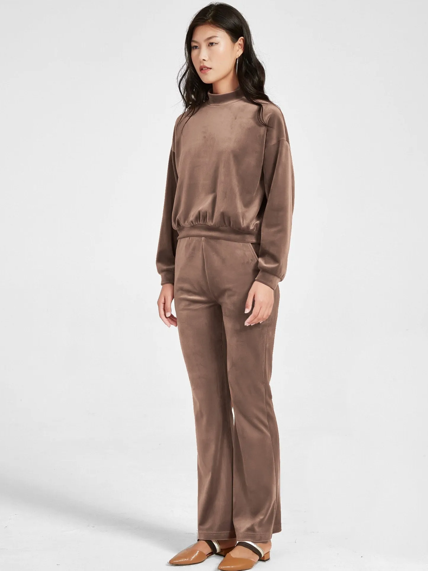 D.LIGHT Velour Flares