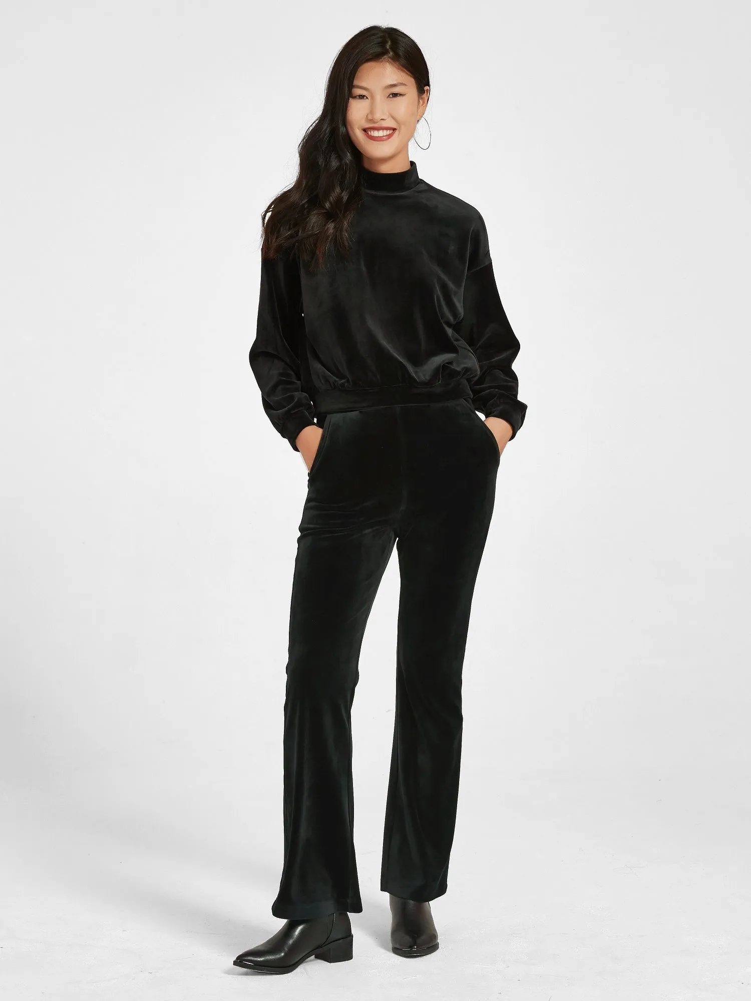 D.LIGHT Velour Flares