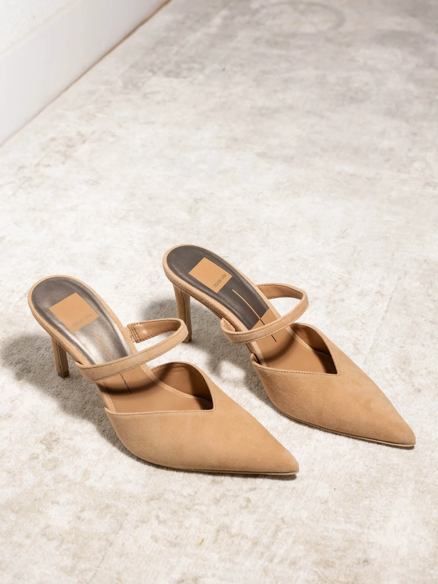 Dolce Vita Kanika Pointed Toe Heel
