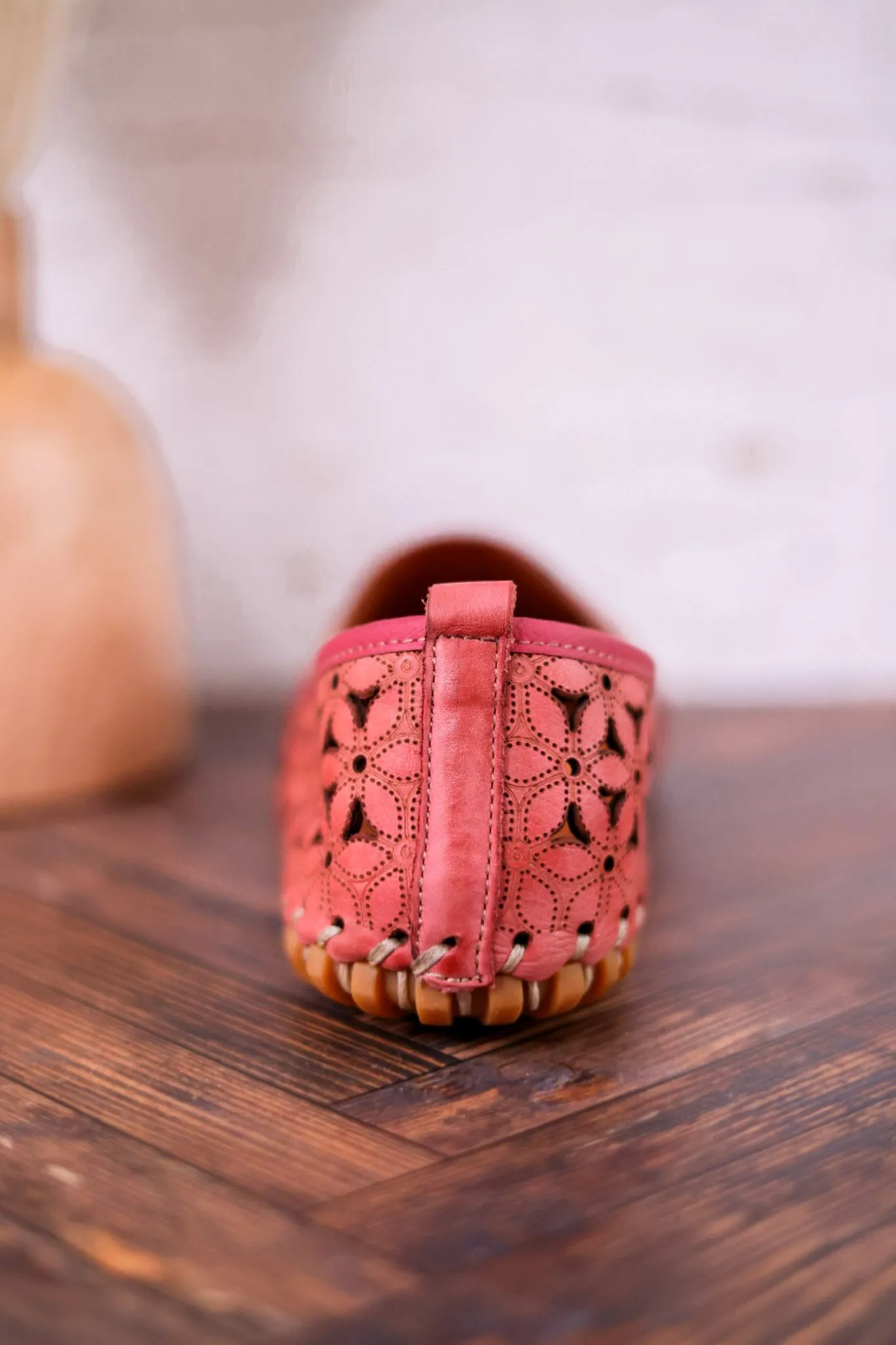 Flowerflow Classic Salmon Loafers