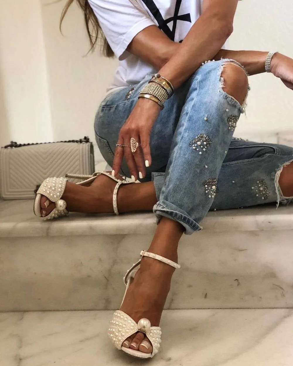 GLAMOROUS PEARLS HEELS