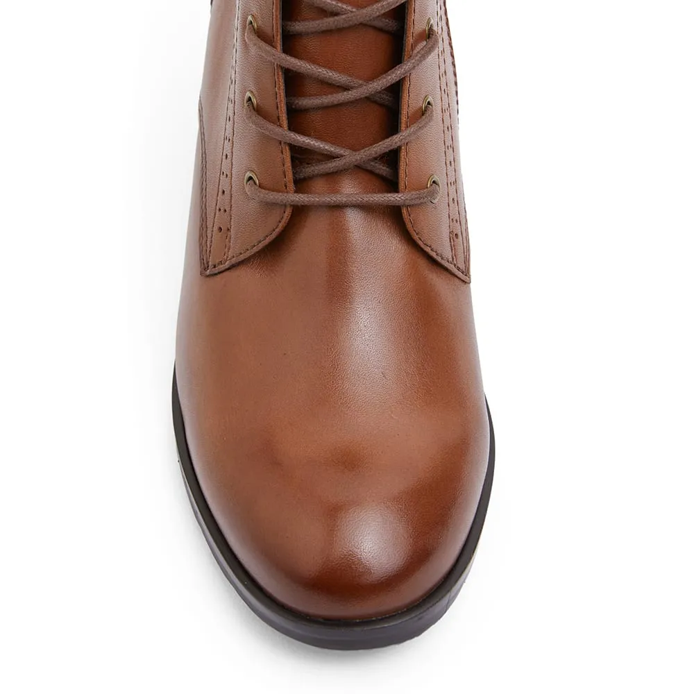 Lindsey Boot in Mid Brown Leather