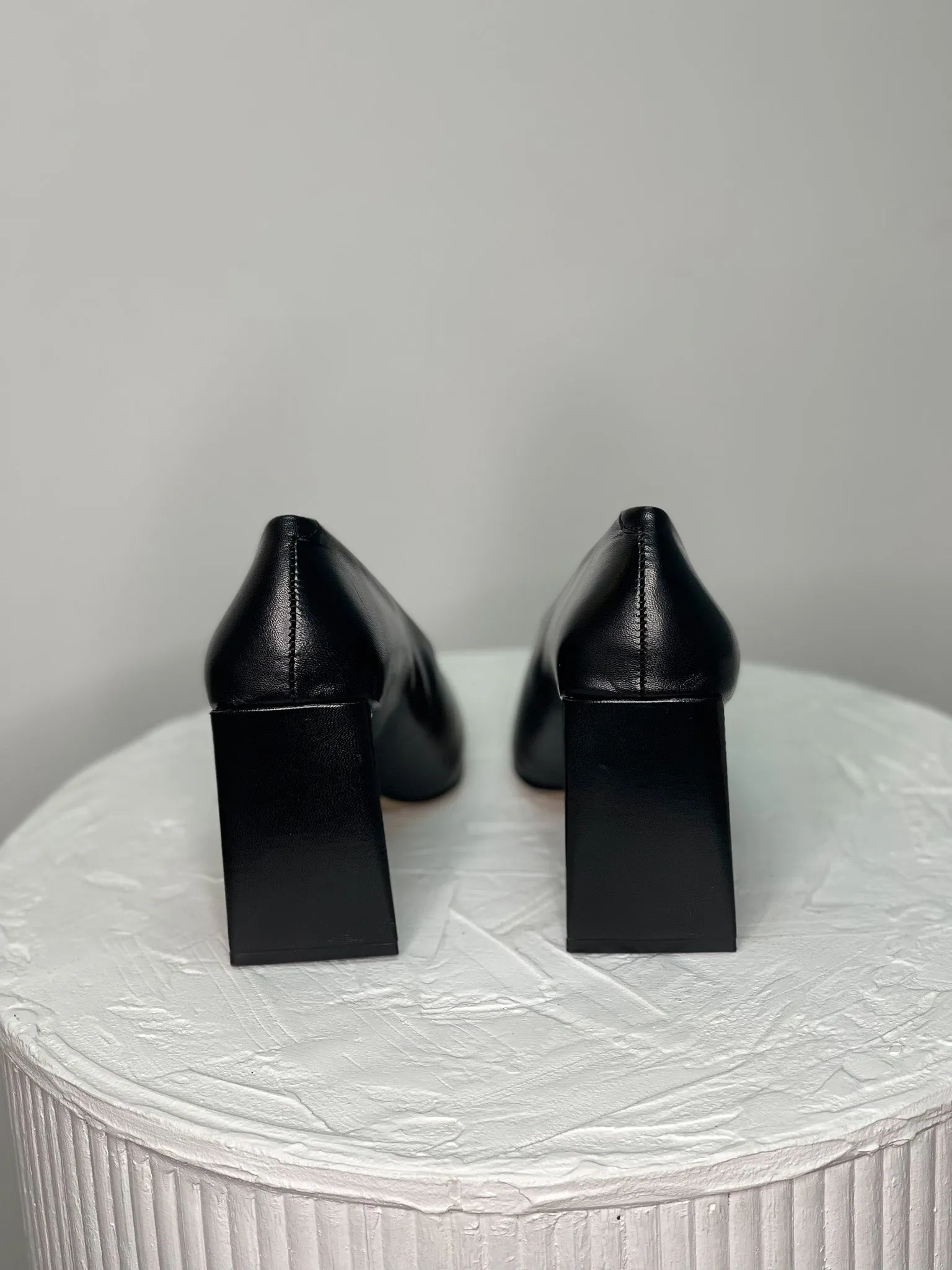 Lou Heel -Black