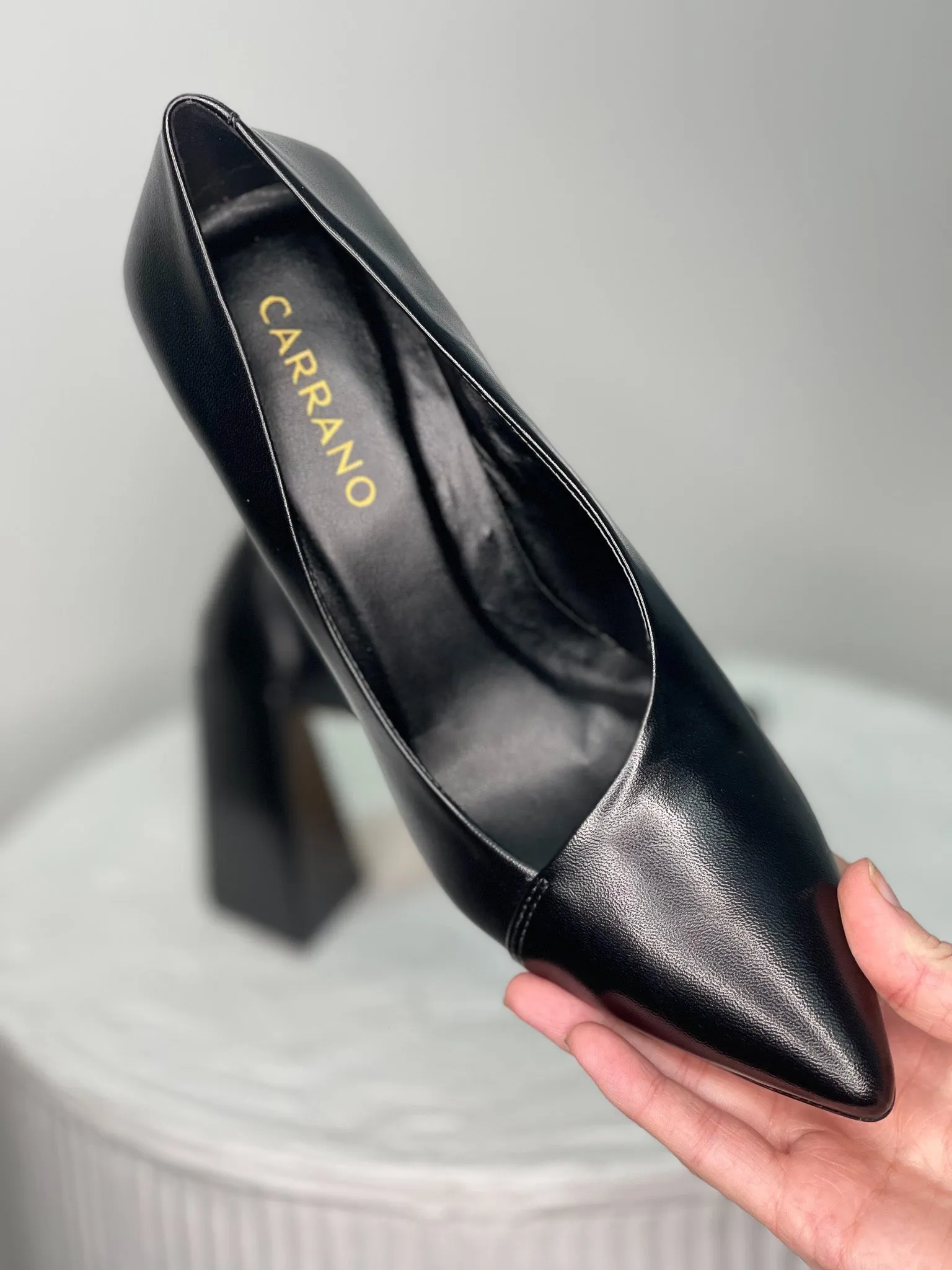 Lou Heel -Black