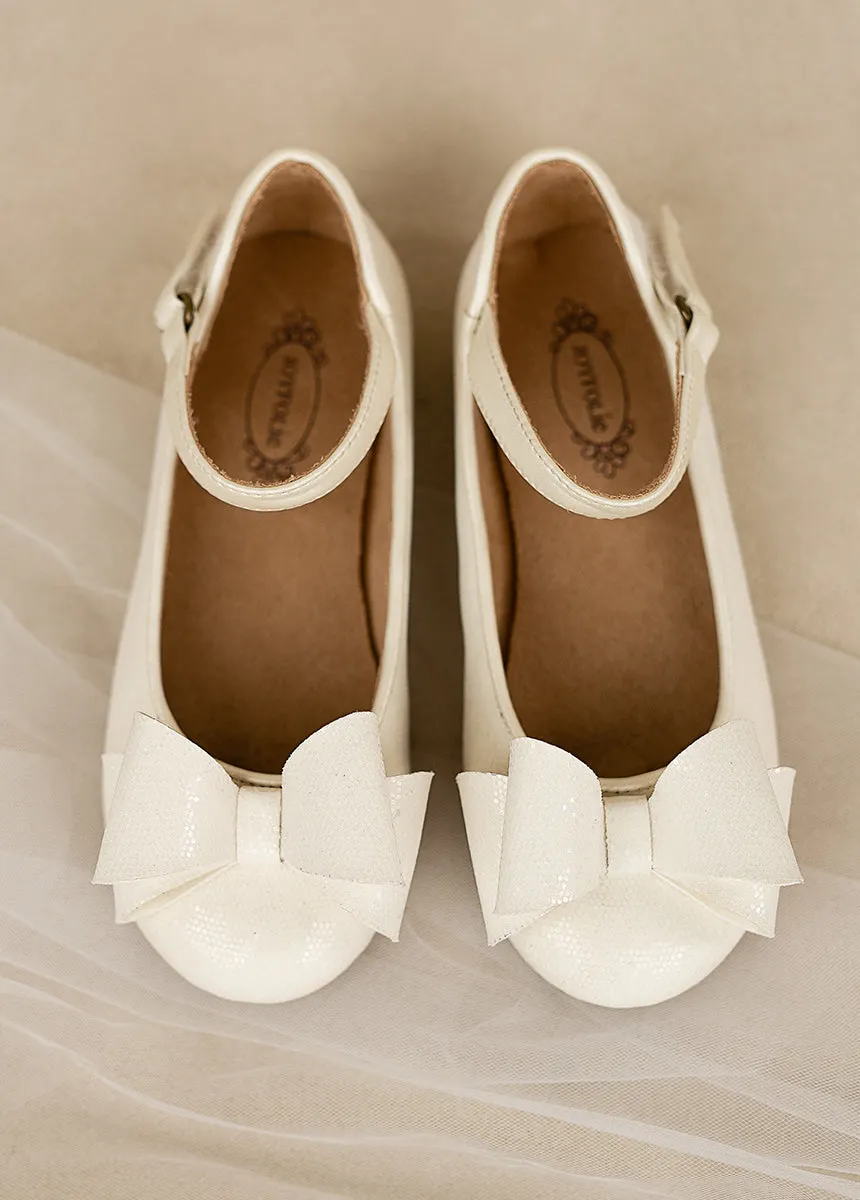 Miriam Flower Girl Flat in Ivory