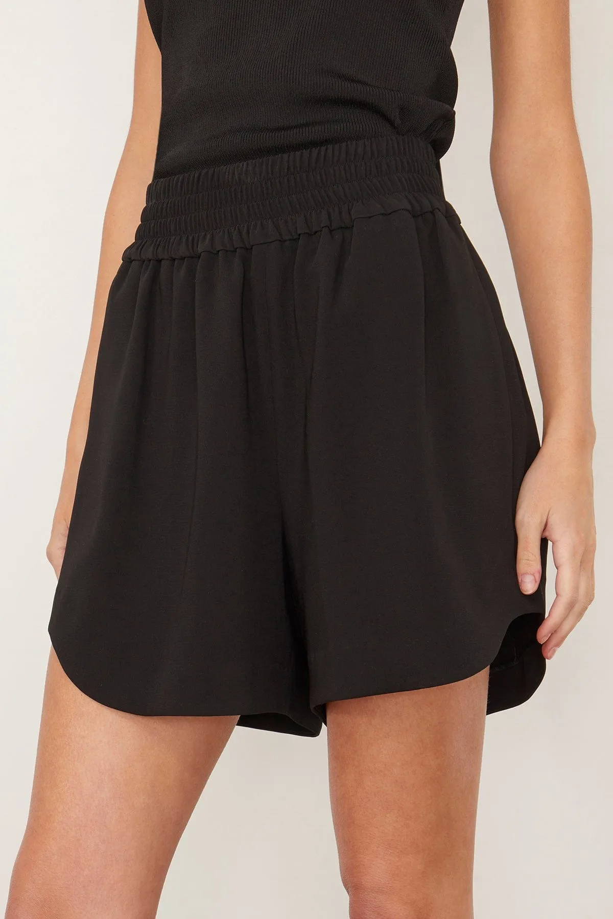 Morris Short in Black