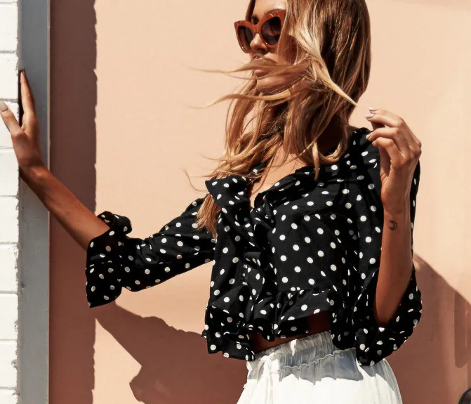 Polka-dot V-neck fashion casual ladies top