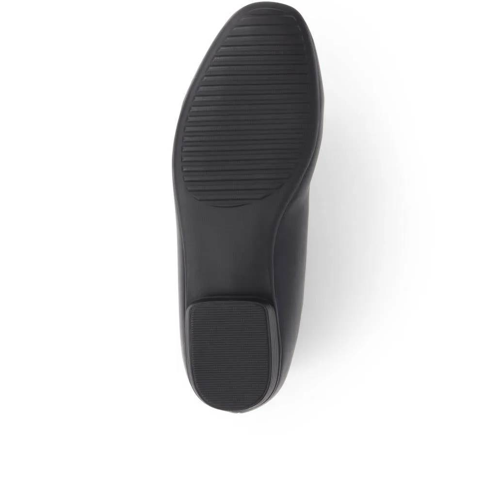 Rounded-Toe Ballet Flats - WK39001 / 324 950