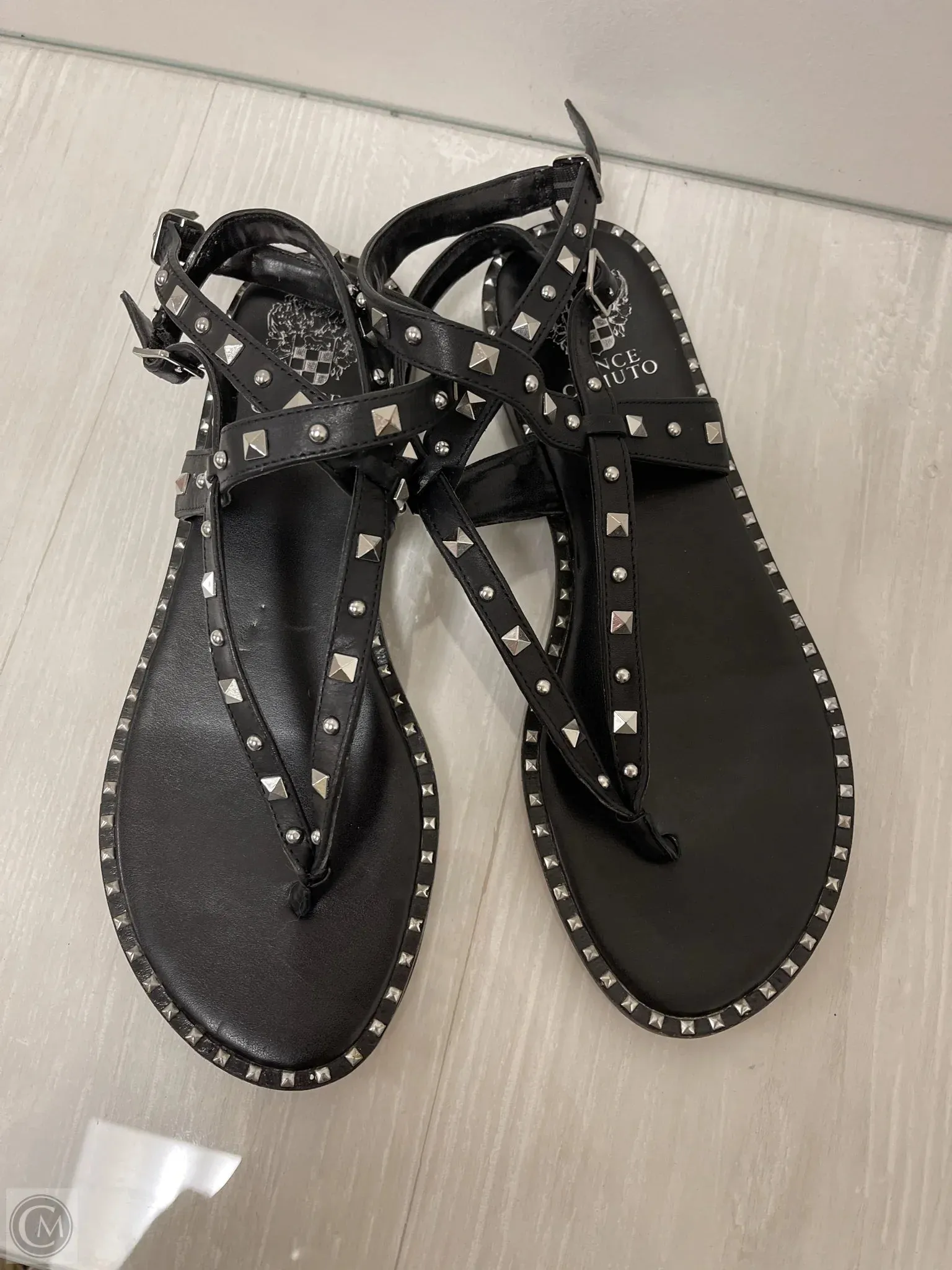 Sandals Flats By Vince Camuto In Black, Size: 9