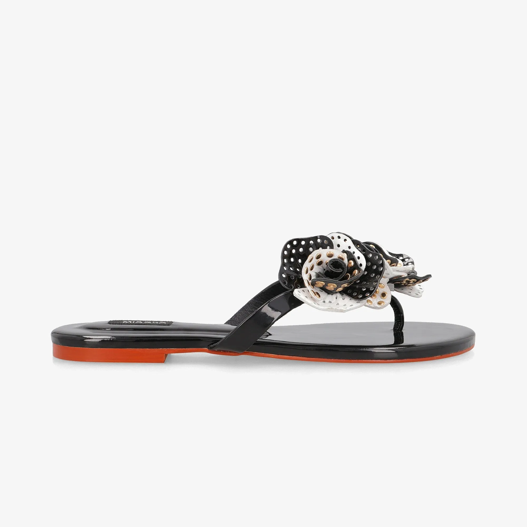 Wardrobe Essential '24 - Maya 3.0