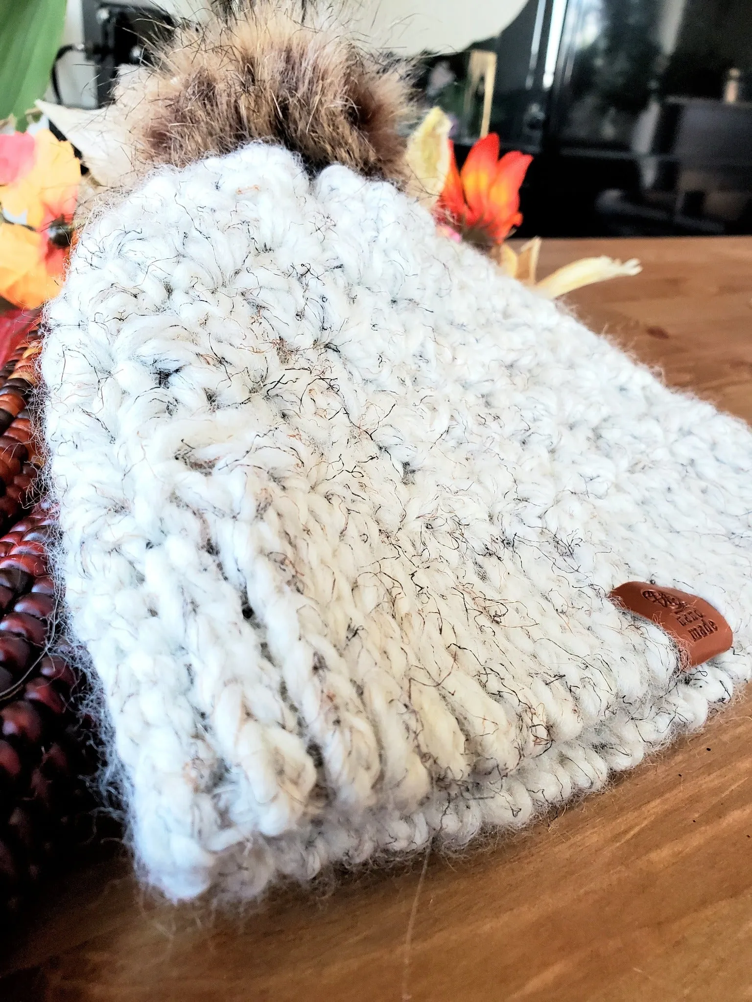 Womens Chunky Knit Beanie With Pom Pom