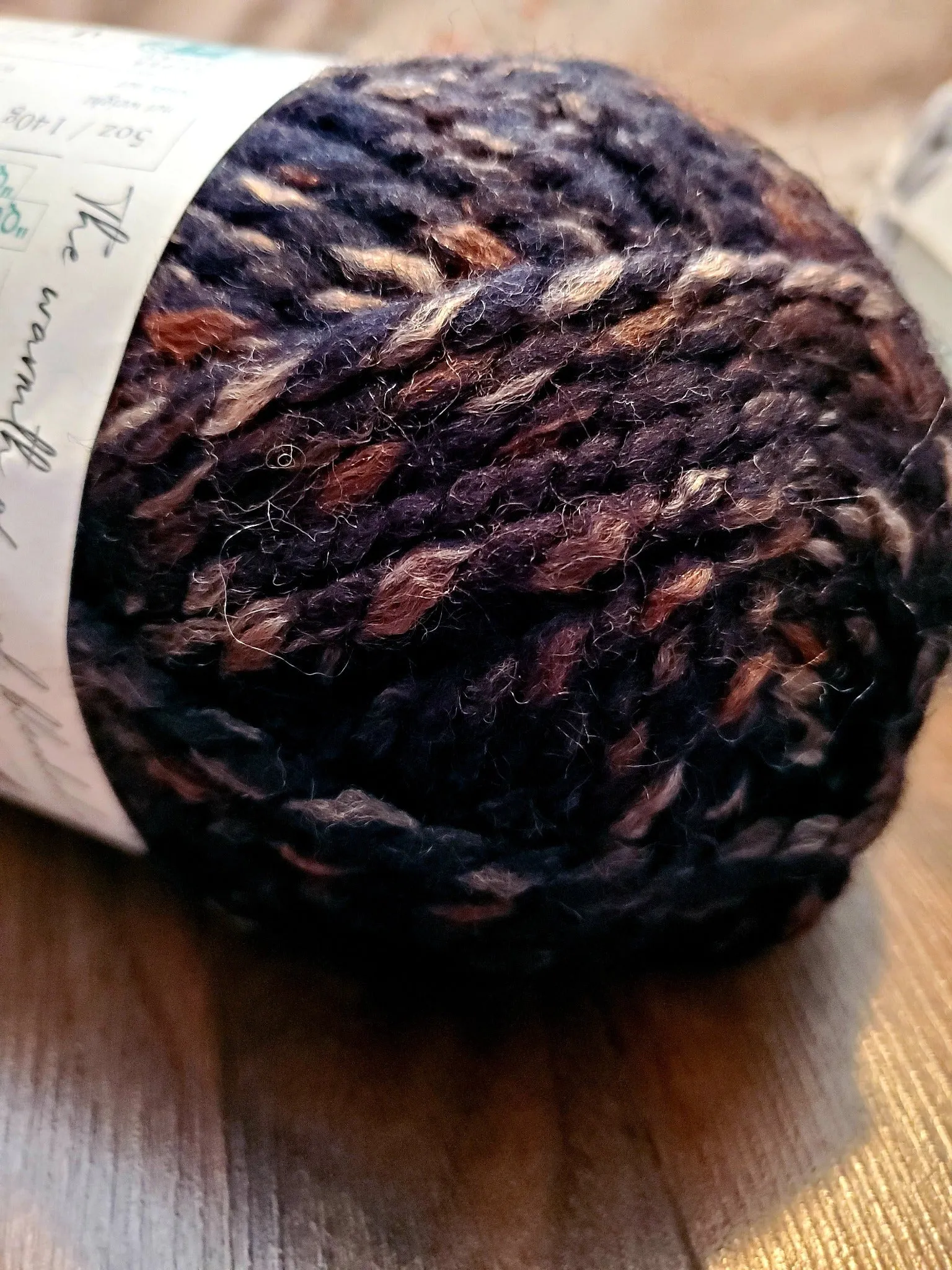 Womens Chunky Knit Beanie With Pom Pom
