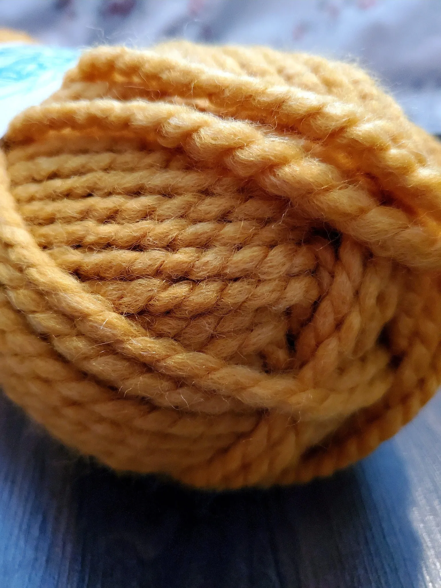 Womens Chunky Knit Beanie With Pom Pom