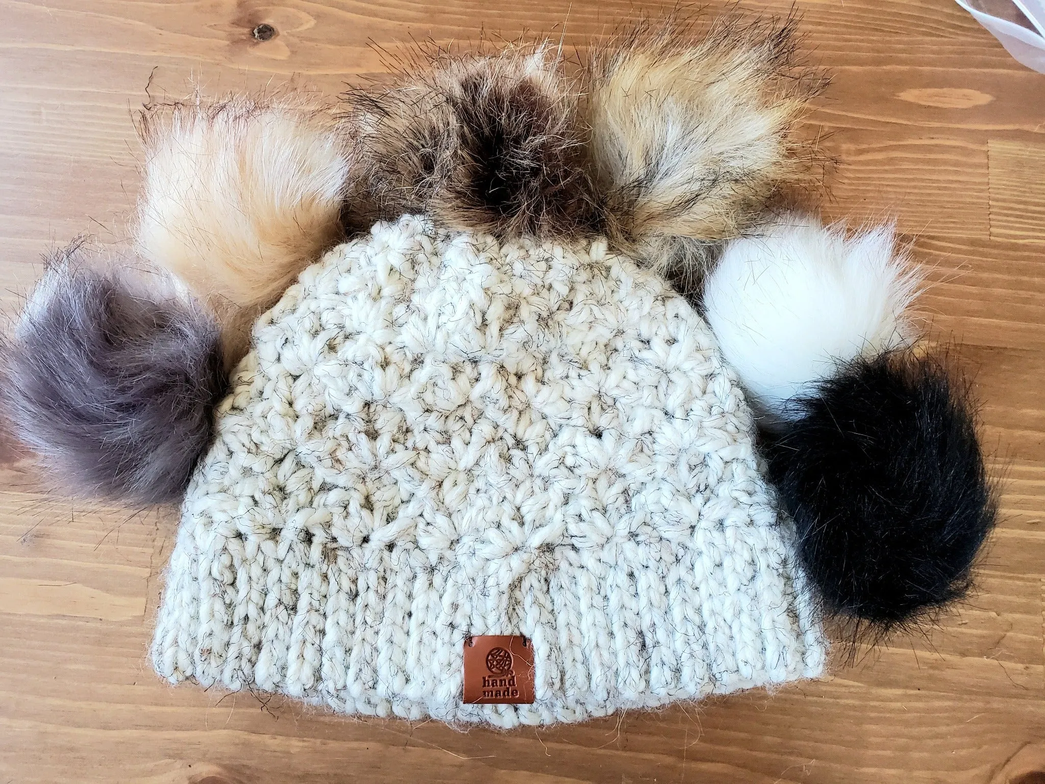 Womens Chunky Knit Beanie With Pom Pom
